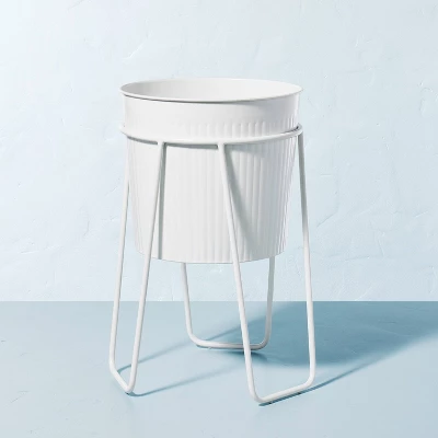 Powder-Coated Metal Planter White - Hearth & Hand™ With Magnolia 4 Powder-Coated Metal Planter White - Hearth & Hand™ With Magnolia - Image 4